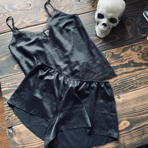 NWT Victoria’s Secret Sleep Set